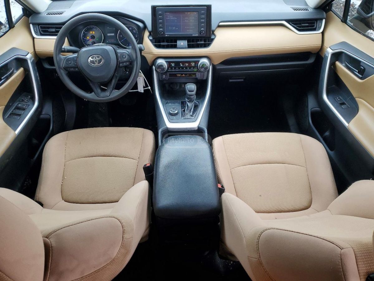 Toyota RAV 4 - фото 8