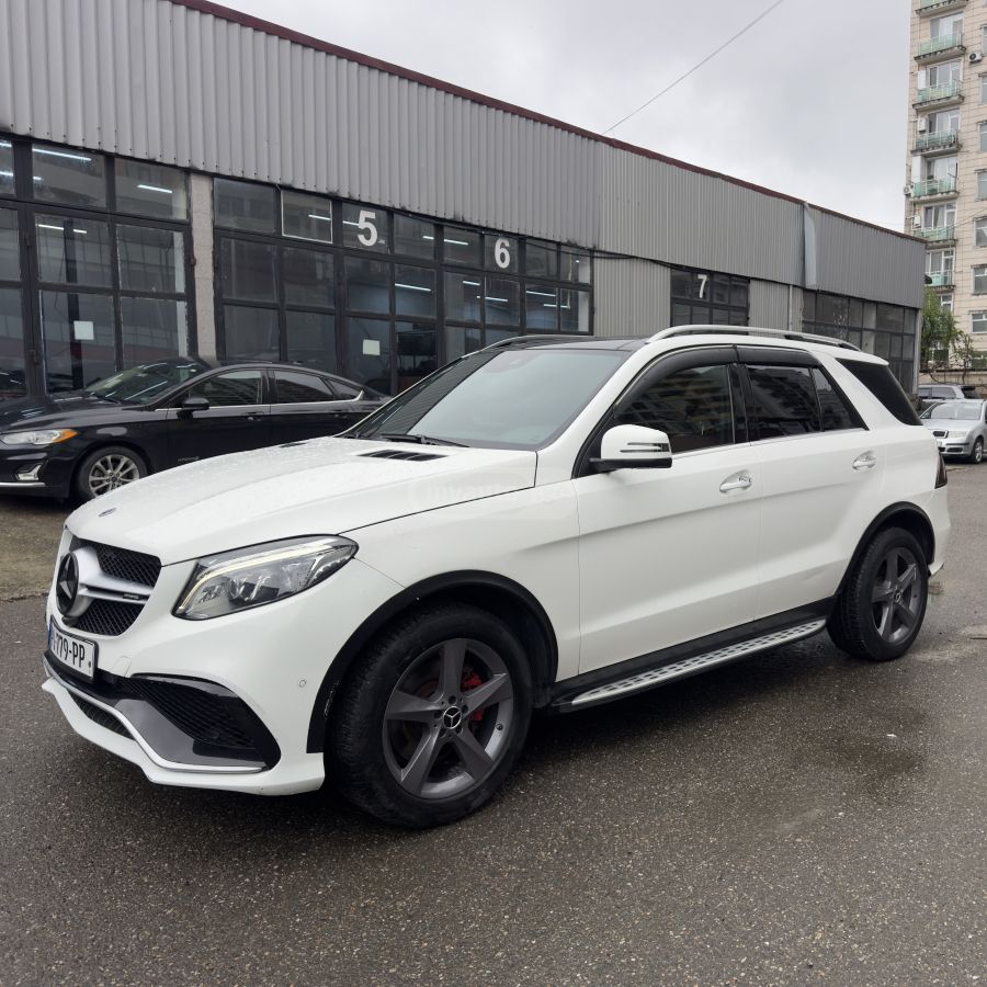 Mercedes-Benz GLE 350 - фото 2