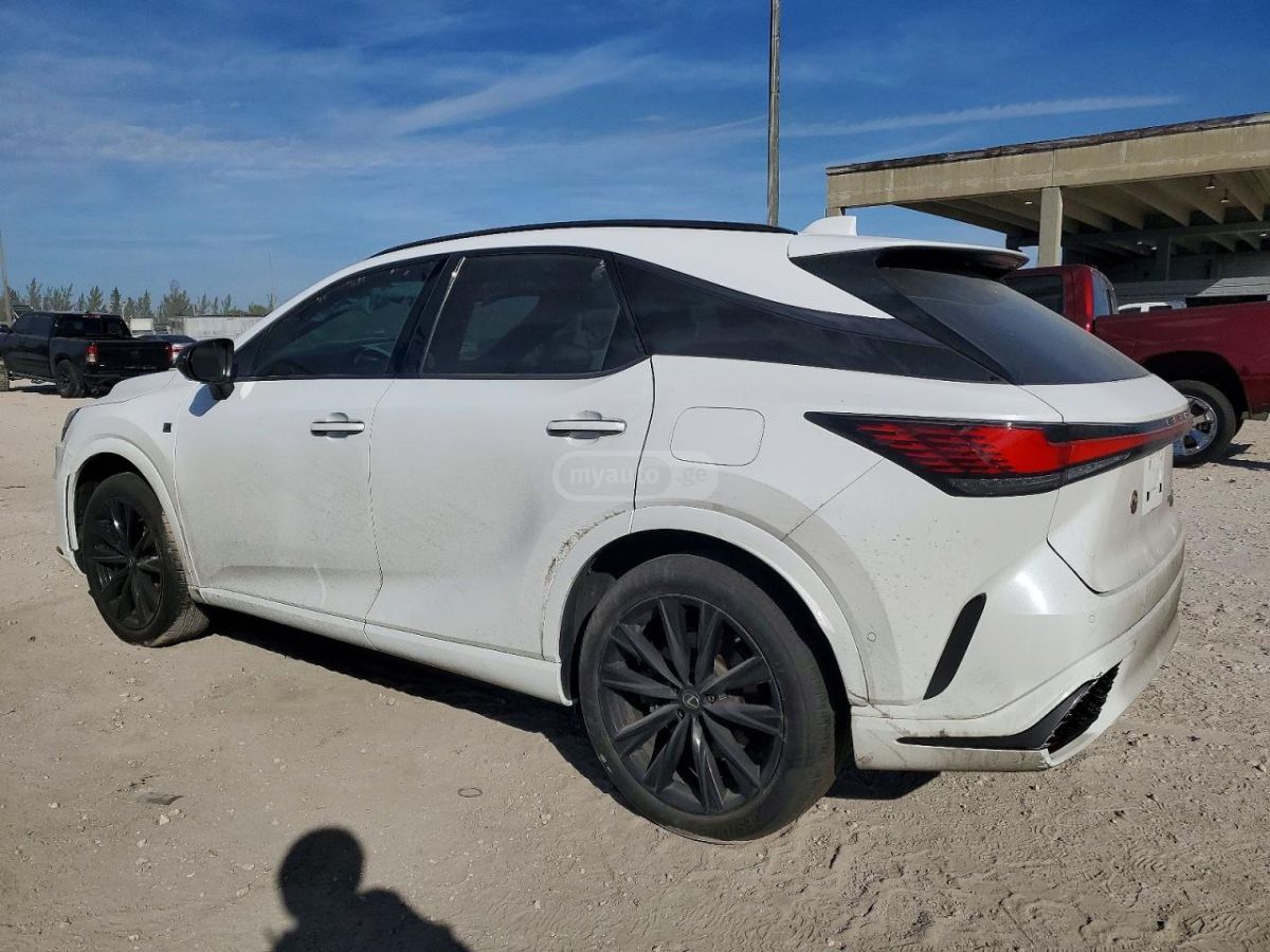Lexus RX 500 2023 — миниатюра 2