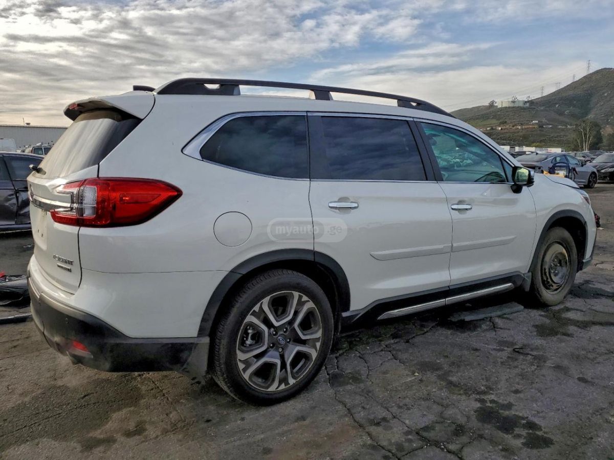 Subaru Limited All-Wheel Drive CVT — миниатюра 2