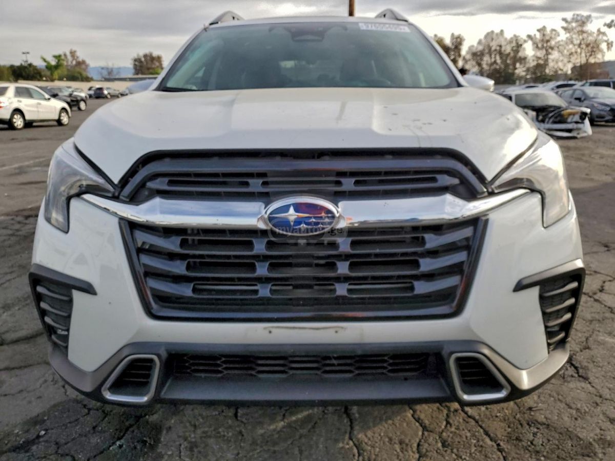 Subaru Limited All-Wheel Drive CVT — миниатюра 5