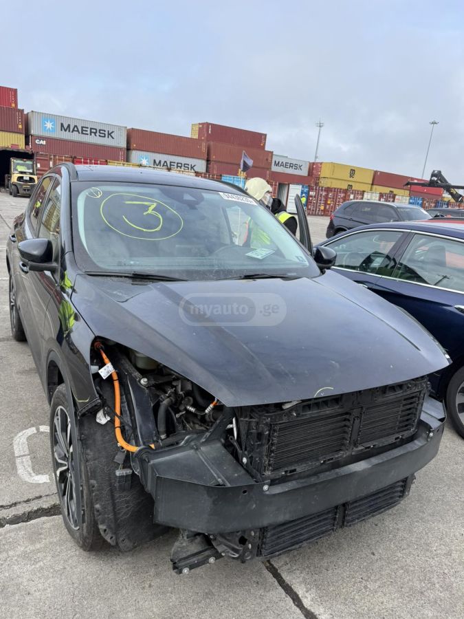 Ford Escape - фото 1