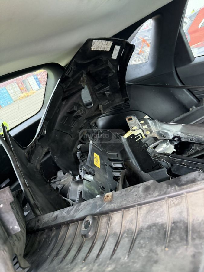 Ford Escape - фото 7