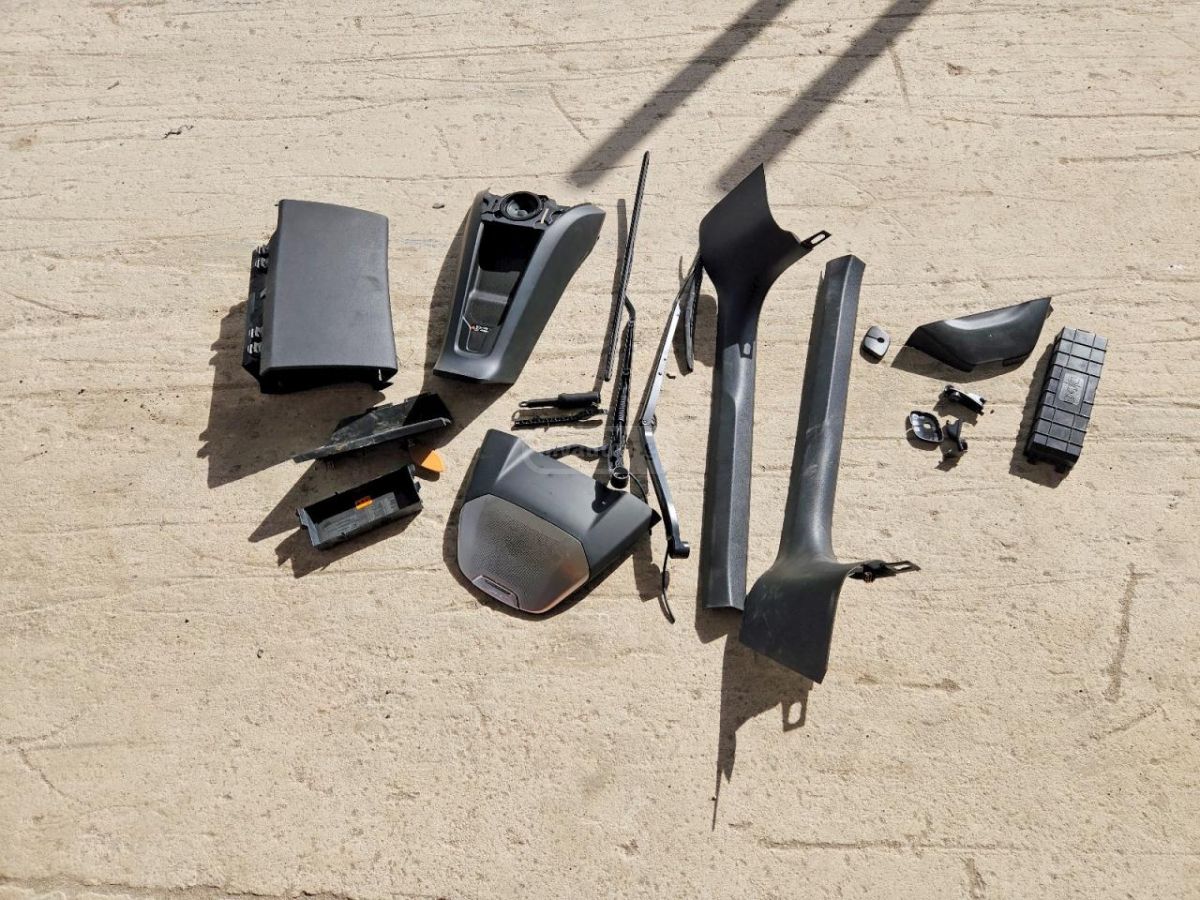 Chevrolet Corvette 2023 — миниатюра 12