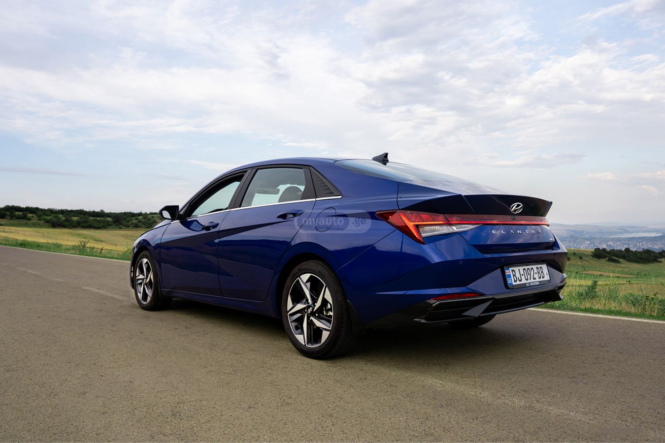 Hyundai Limited 4dr Sedan Automatic — миниатюра 5