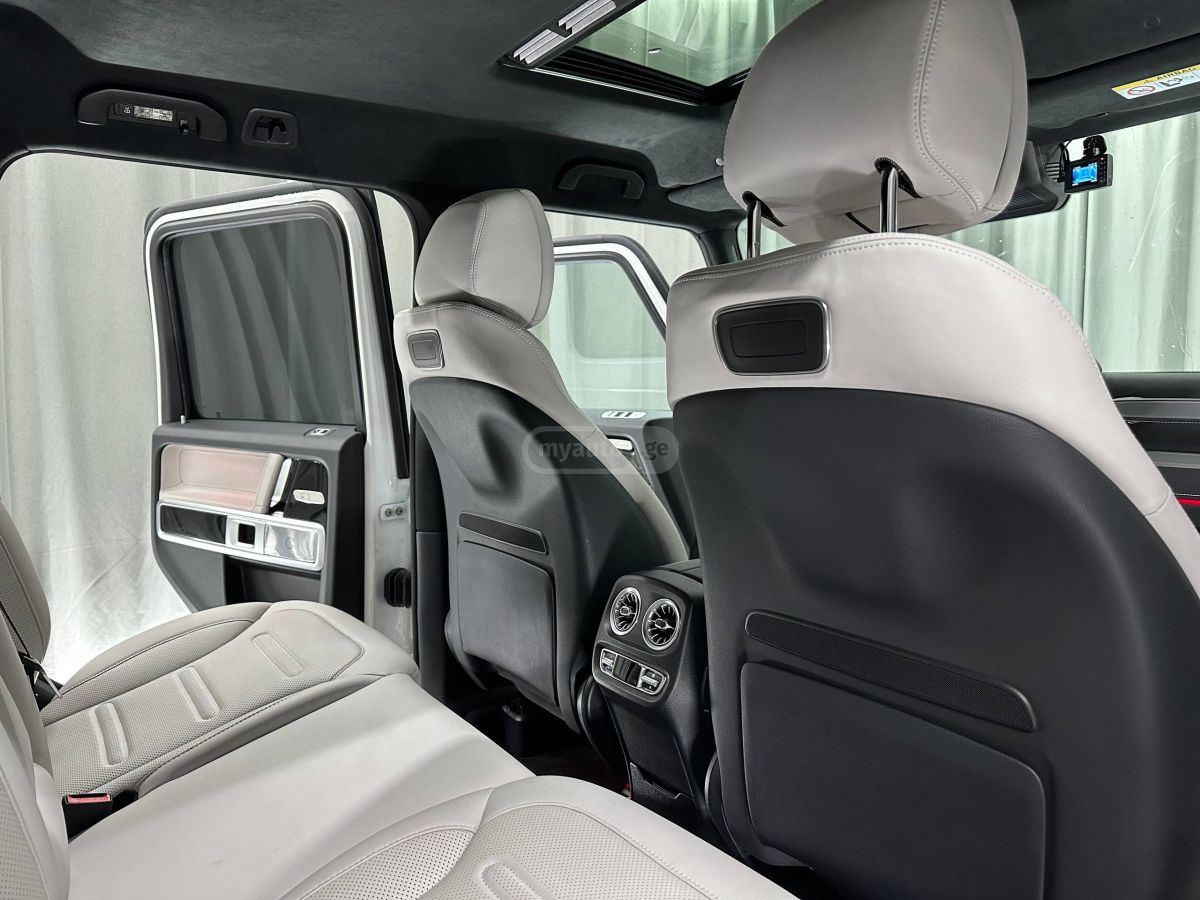 Mercedes-Benz G 400 2023 — миниатюра 12