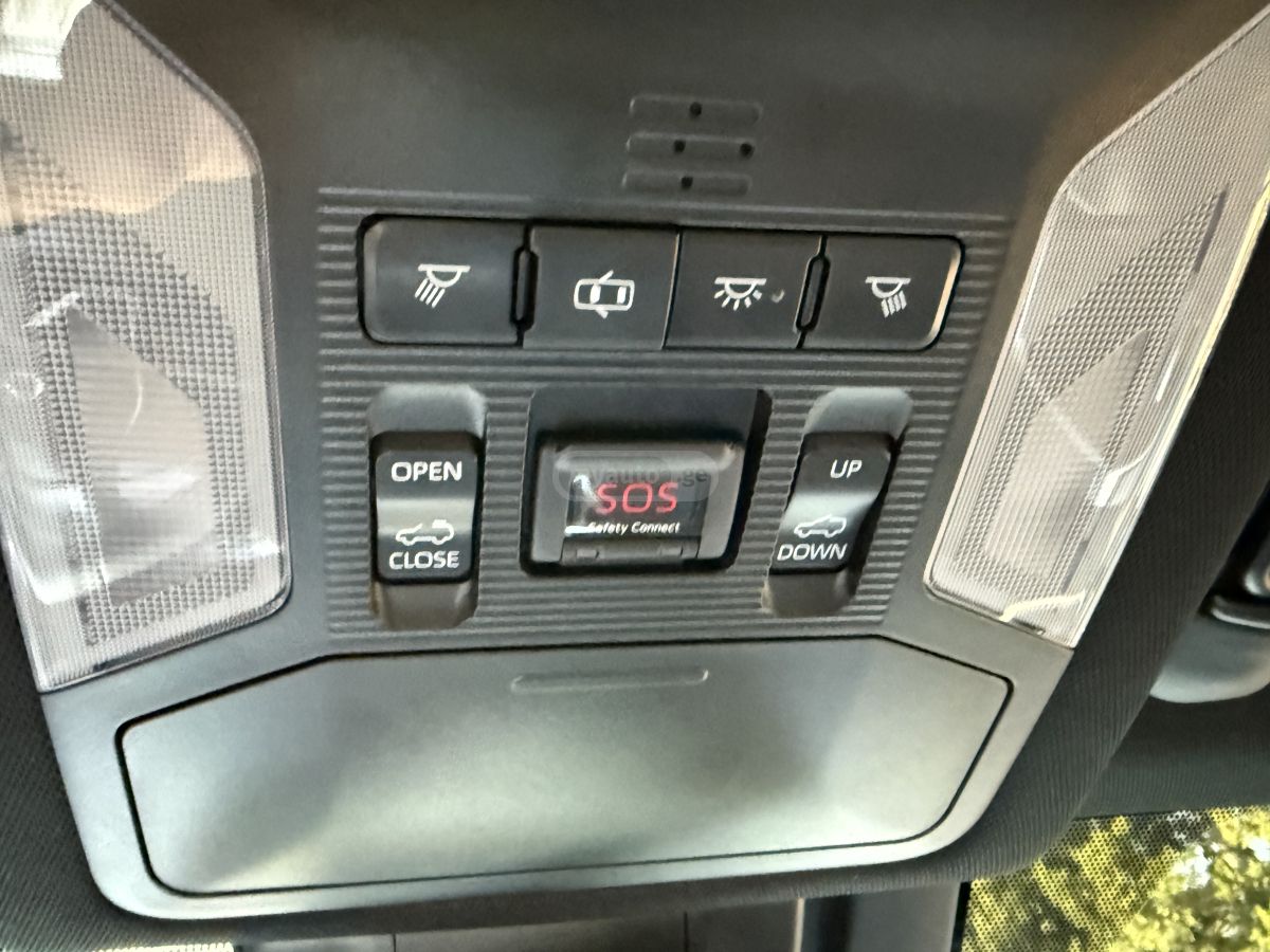 Toyota RAV 4 - фото 13