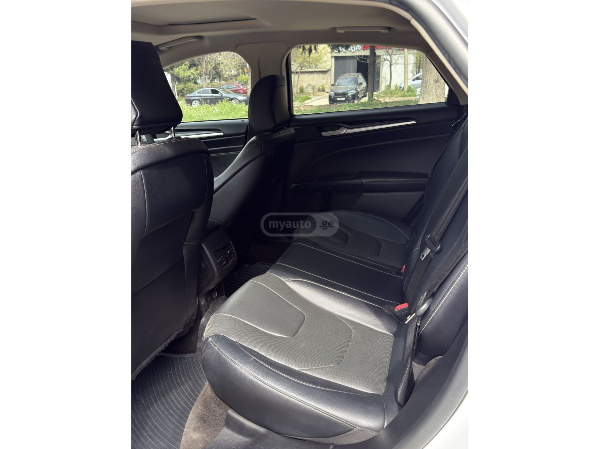 Ford Fusion - фото 5