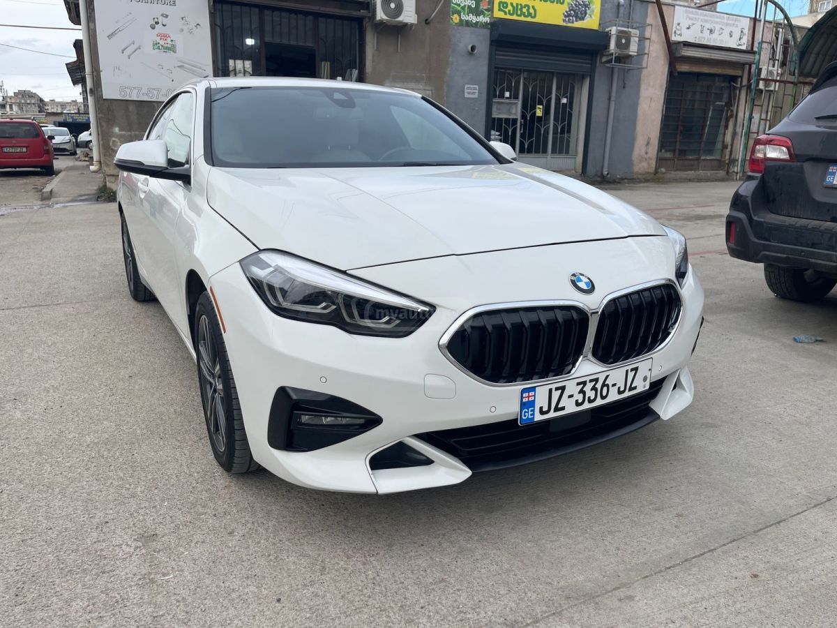 BMW 228 - фото 1
