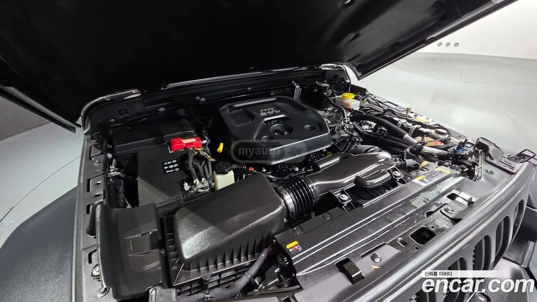 Jeep Wrangler - фото 6