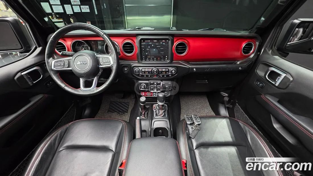 Jeep Wrangler - фото 7