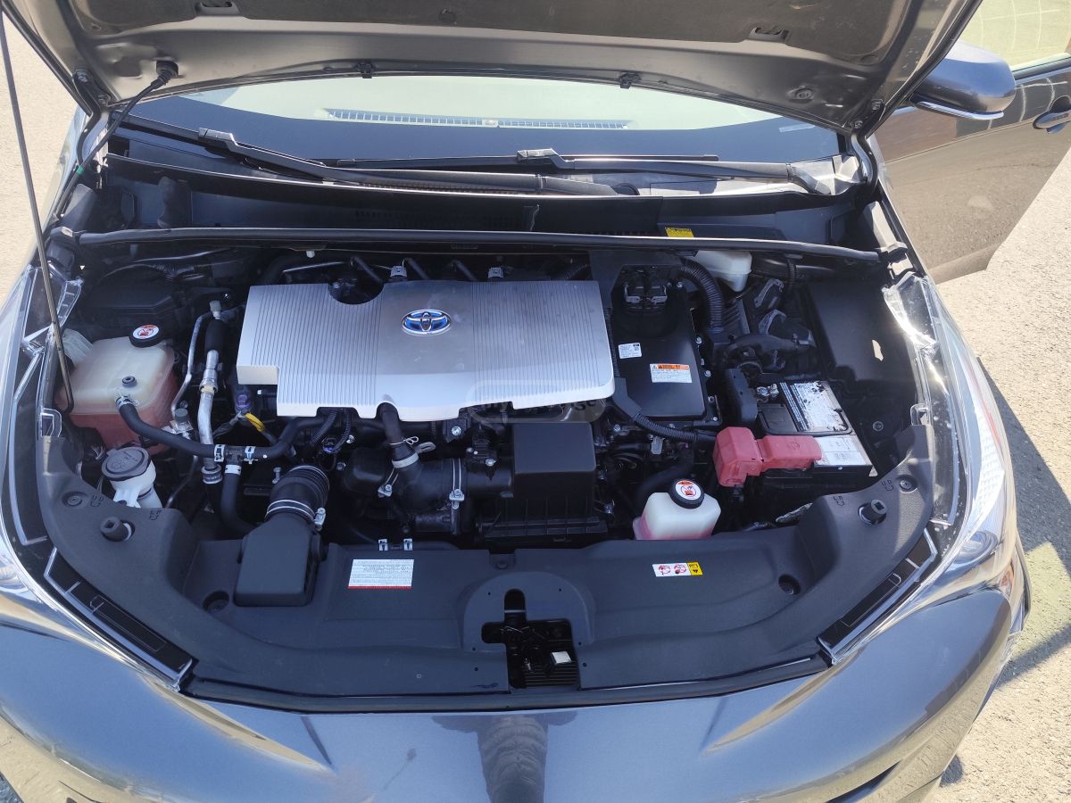 Toyota Prius - фото 11