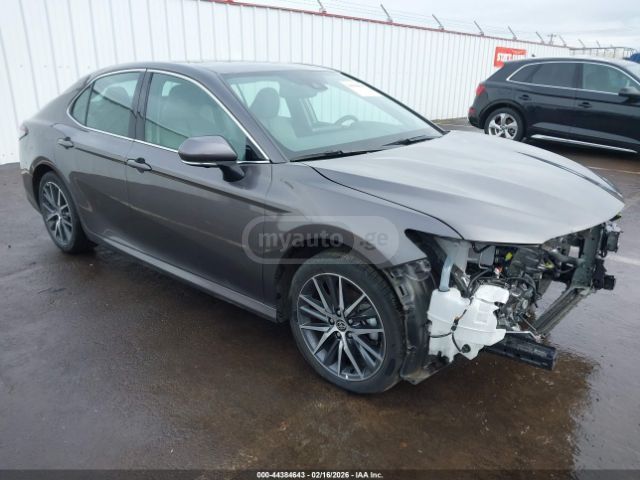 Toyota Xle — миниатюра 1