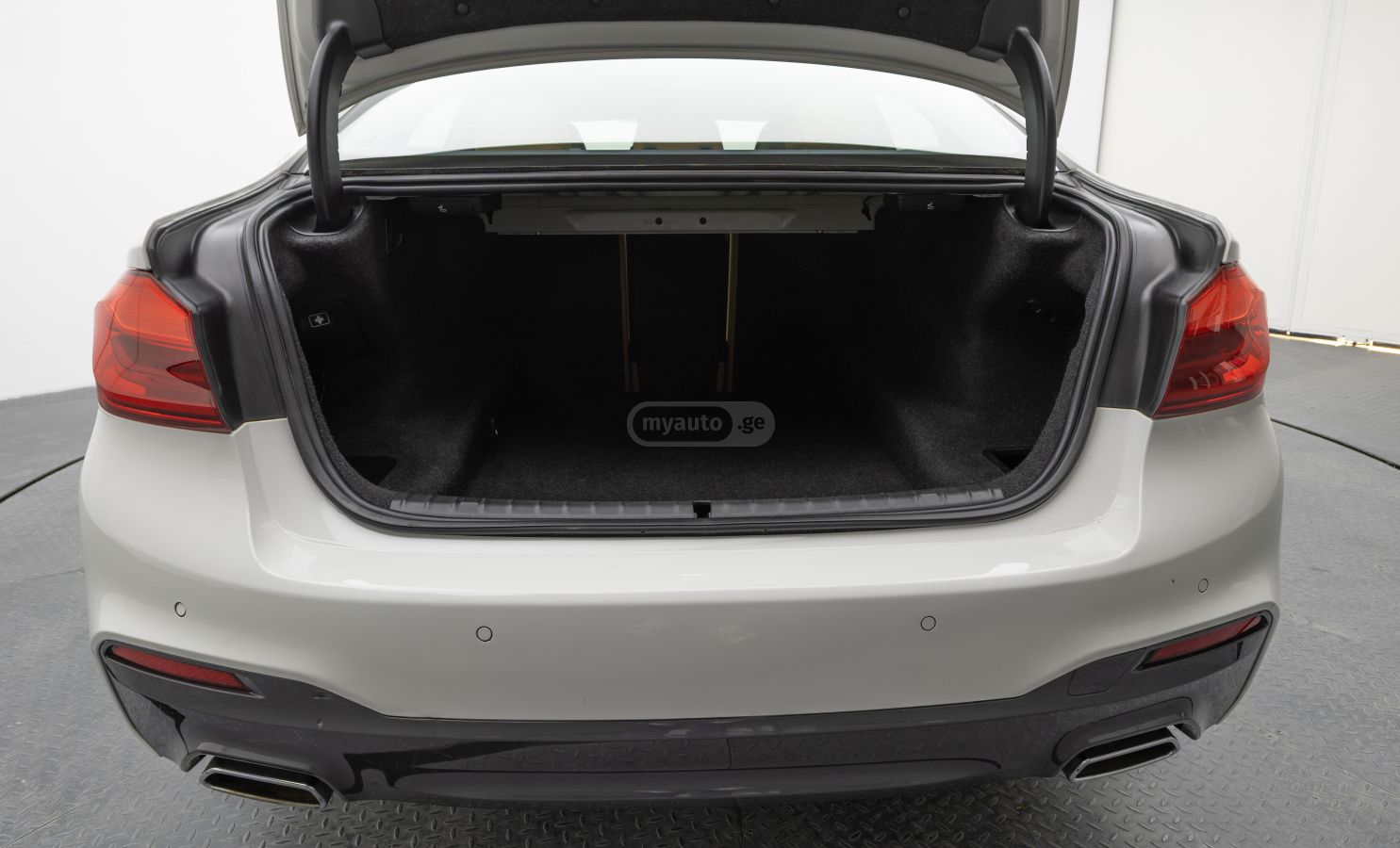 BMW 540 - фото 9