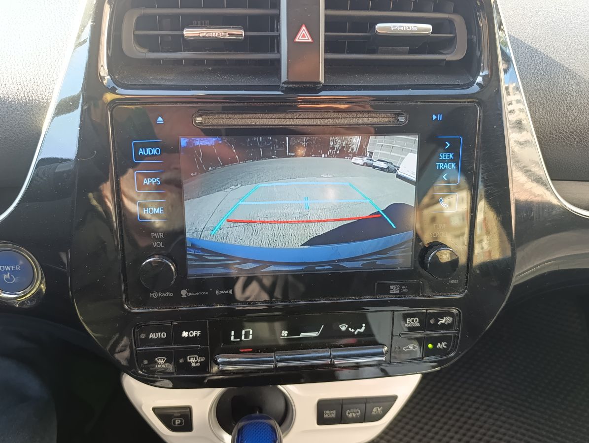 Toyota Prius Prime - фото 8