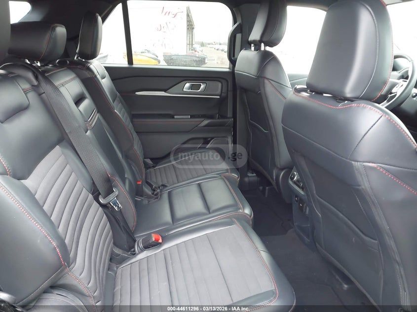 Ford Explorer 2025 — миниатюра 8