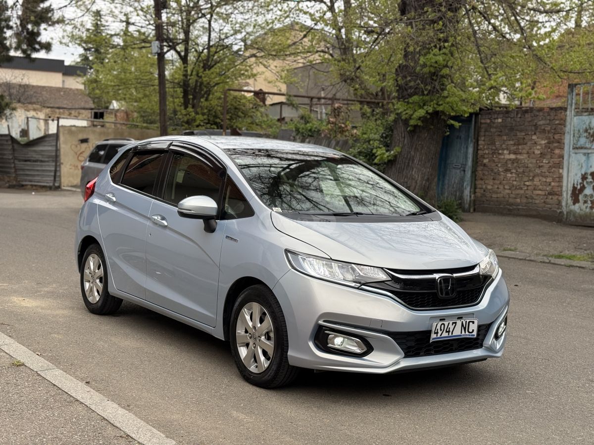 Honda FIT - фото 3