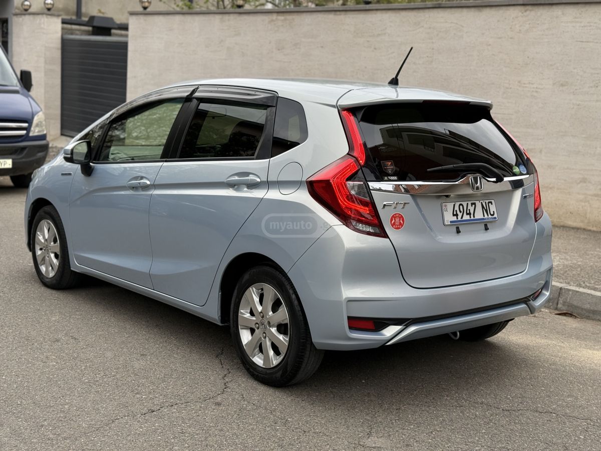 Honda FIT - фото 5