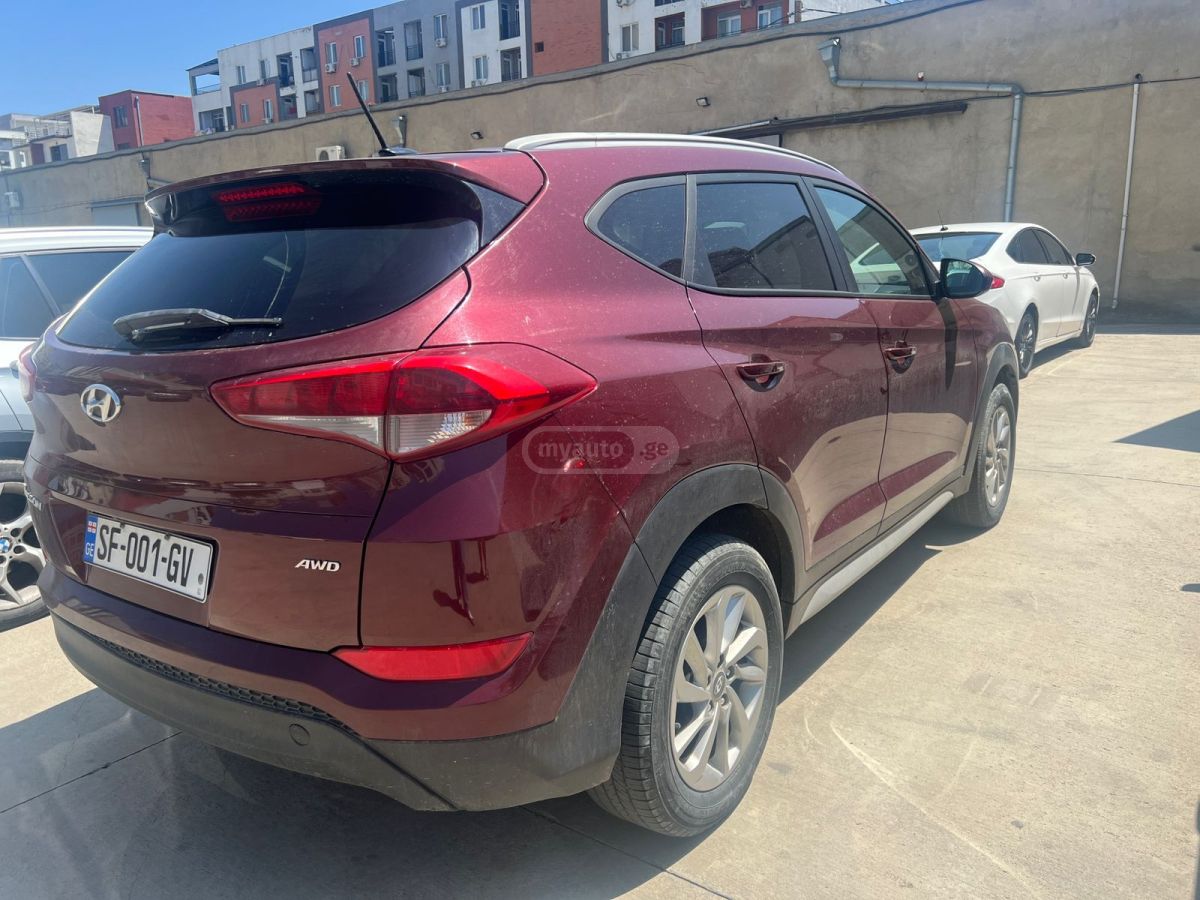 Hyundai Tucson - фото 3