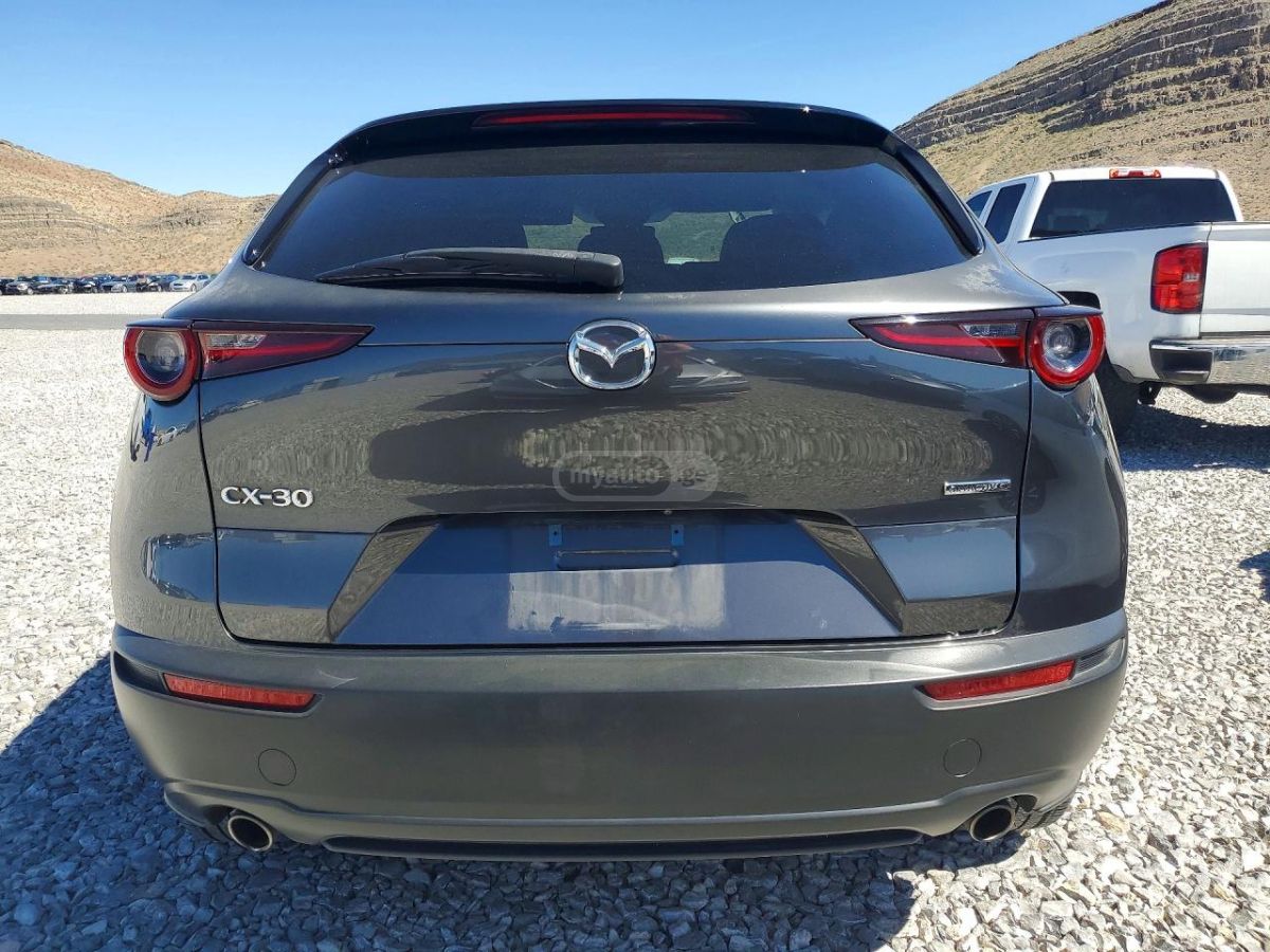 Mazda CX-30 - фото 6