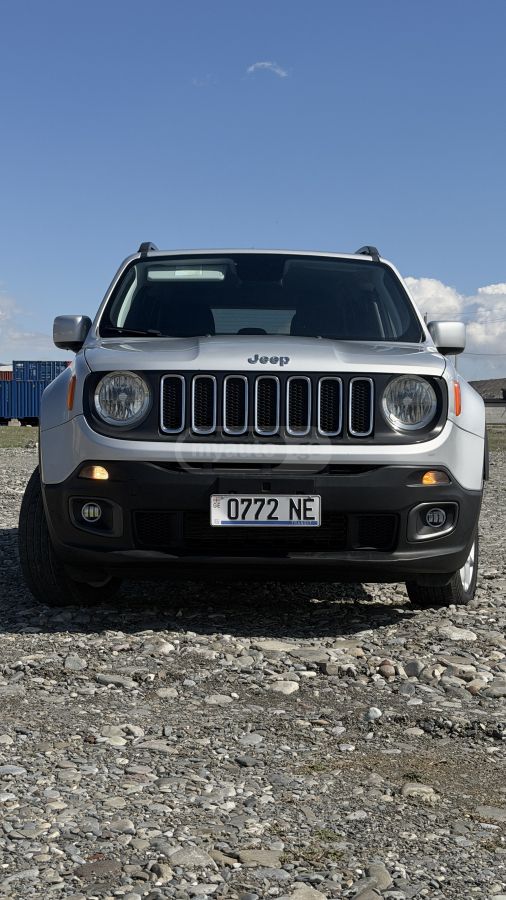 Jeep Renegade - фото 3