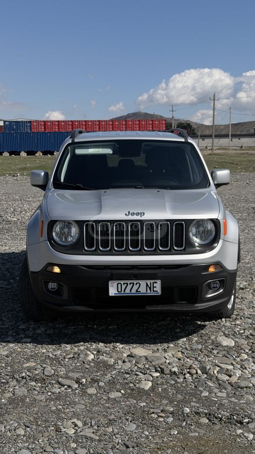 Jeep Renegade - фото 4