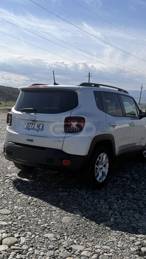 Jeep Renegade - фото 5