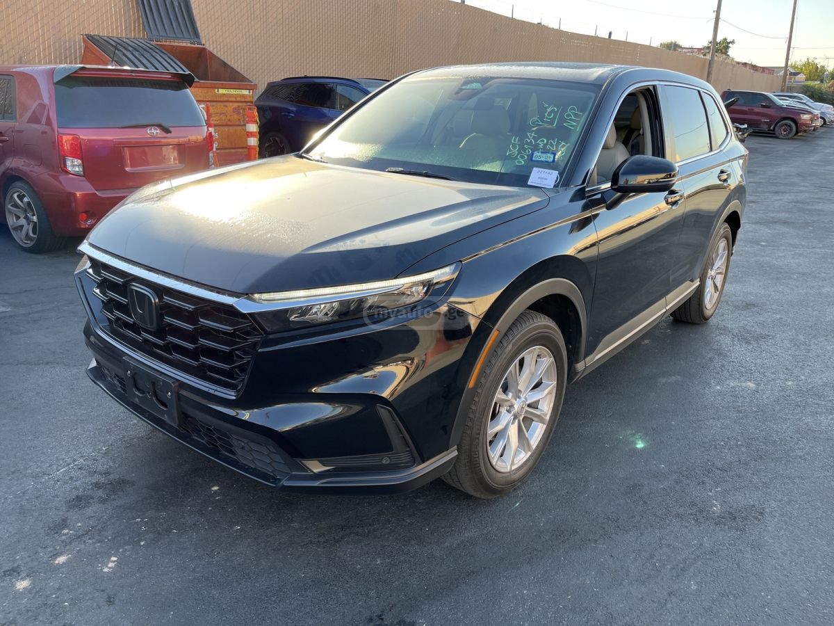 Honda CR-V - фото 1