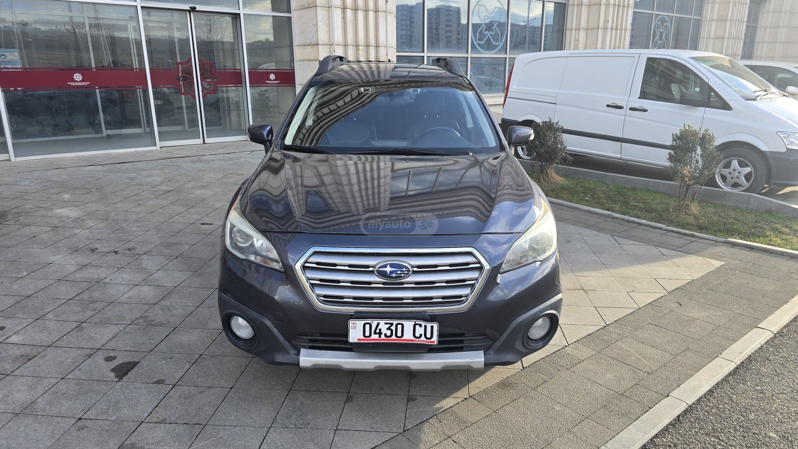 Subaru Outback - фото 1