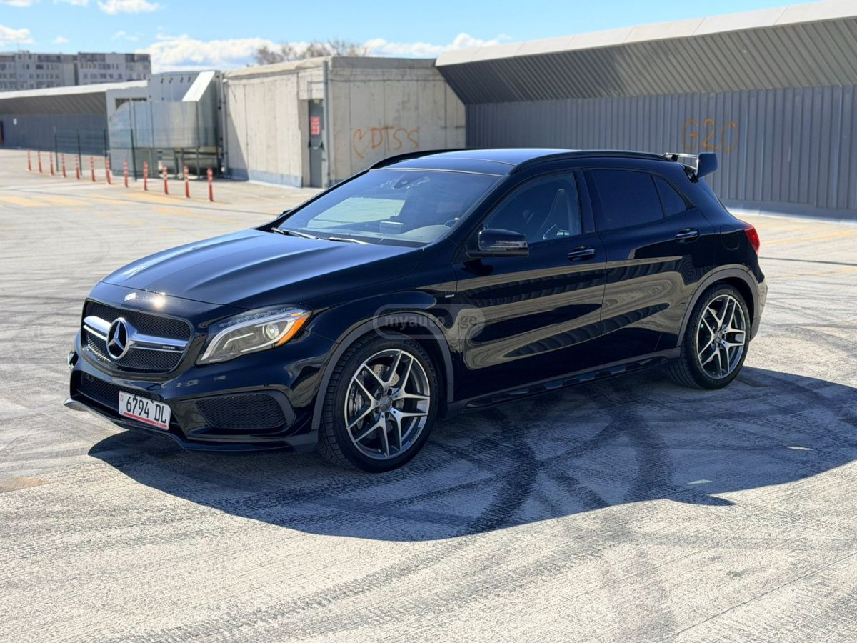 Mercedes-Benz GLA 45 AMG - фото 2
