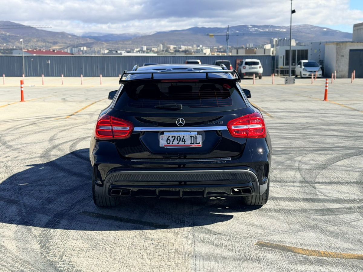 Mercedes-Benz GLA 45 AMG - фото 4