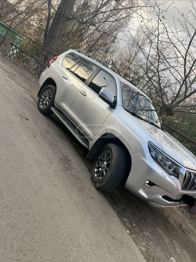 Toyota Land Cruiser Prado - фото 3