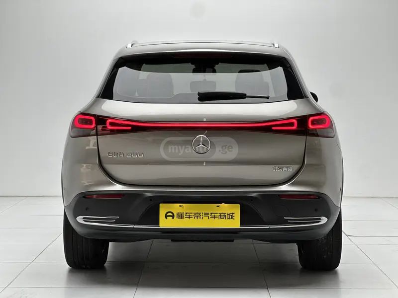 Mercedes-Benz EQA 300 2022 — миниатюра 6