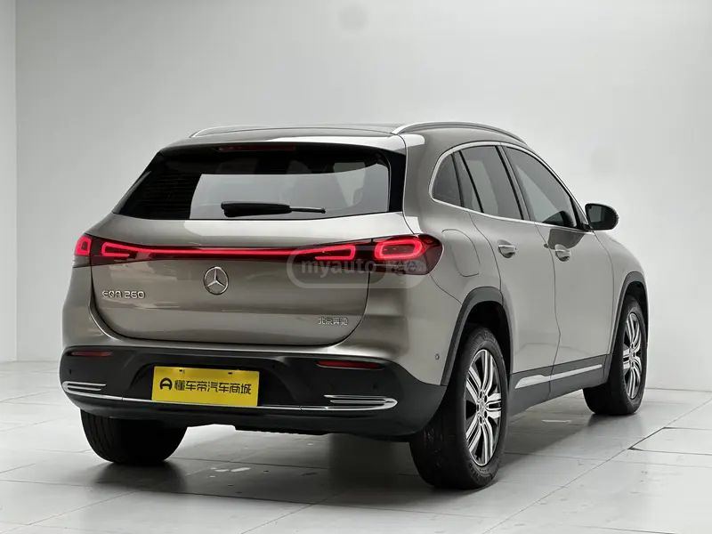 Mercedes-Benz EQA 300 2022 — миниатюра 7