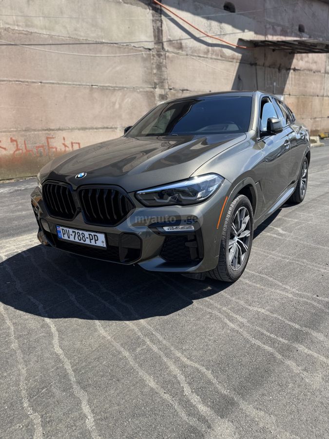 BMW X6 - фото 1