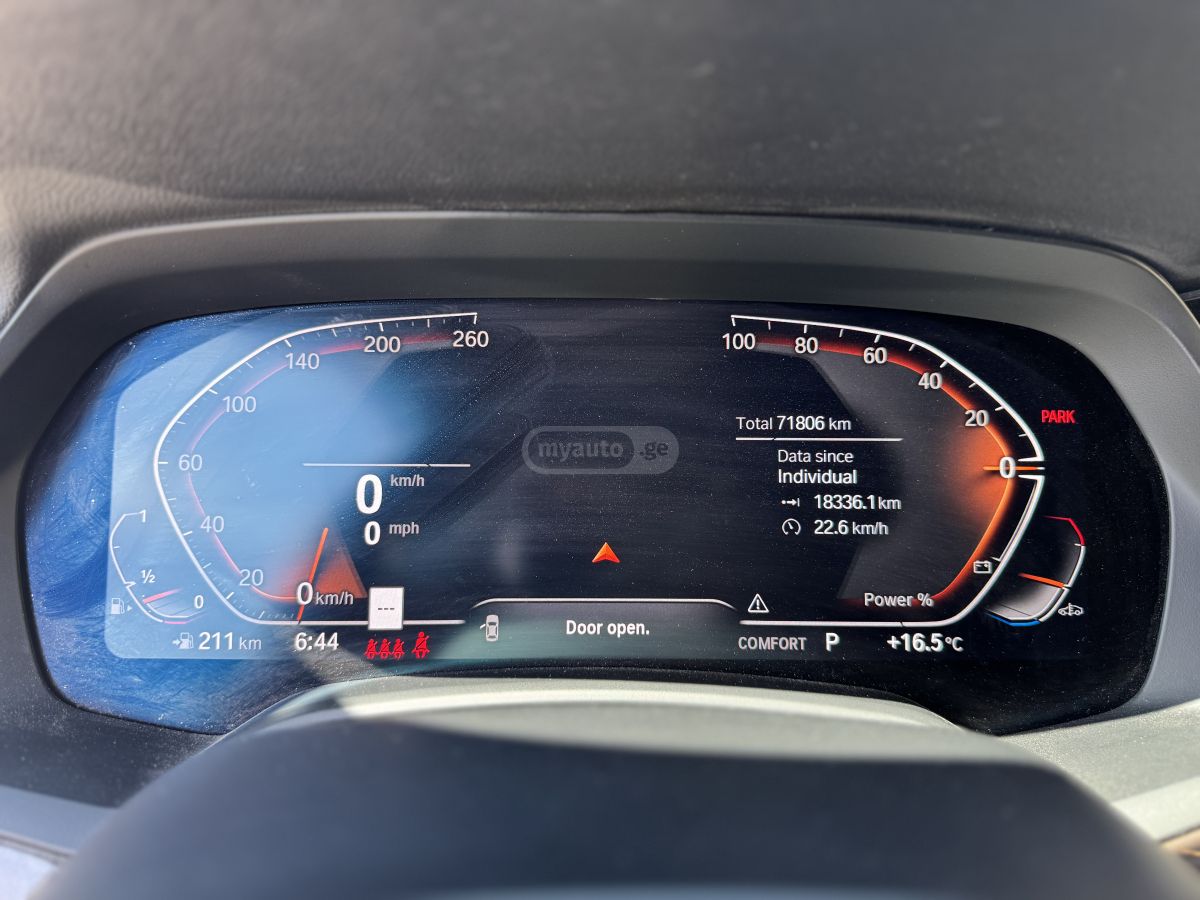 BMW X6 - фото 10