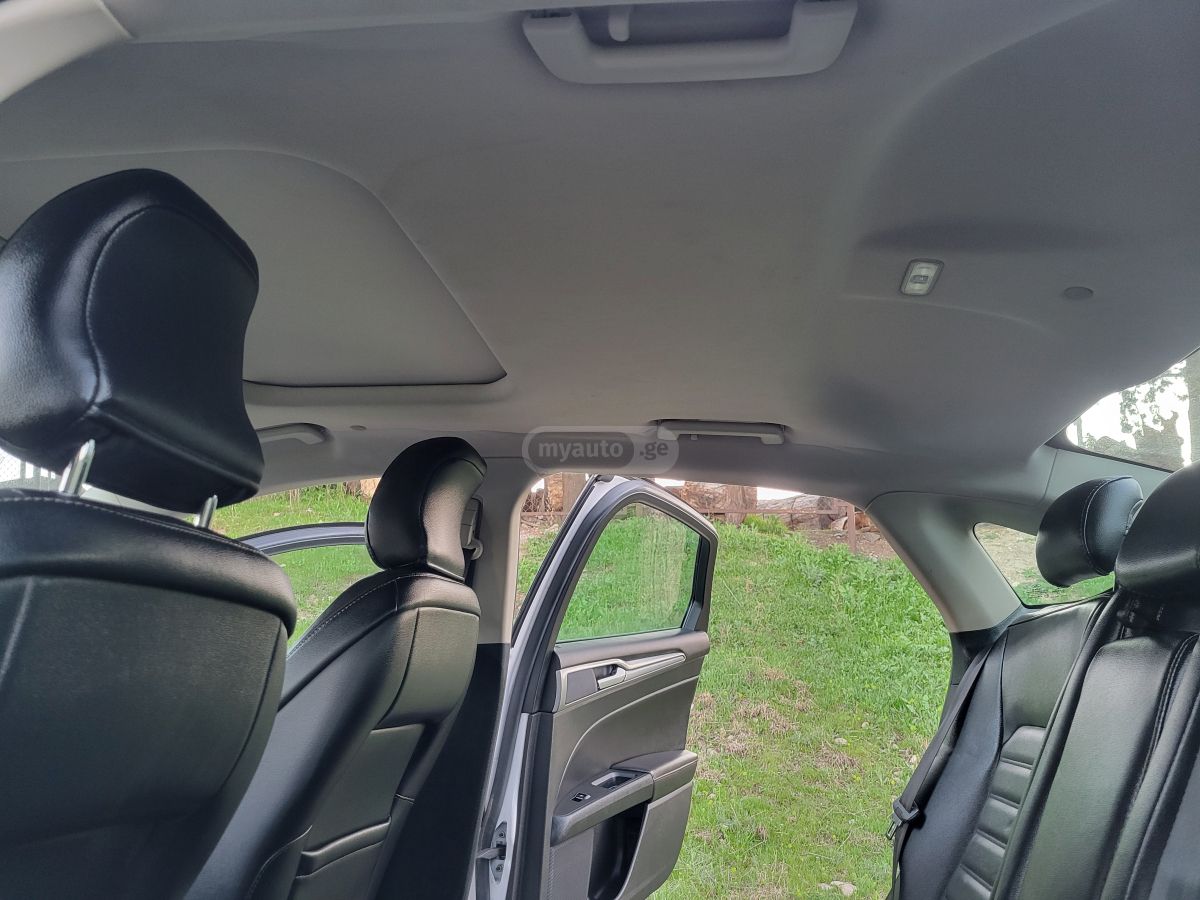 Ford Fusion - фото 13