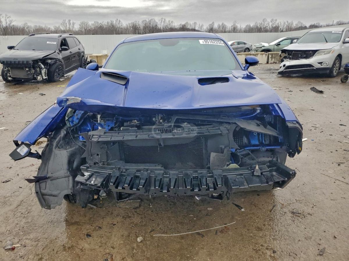 Dodge Challenger 2022 — миниатюра 5