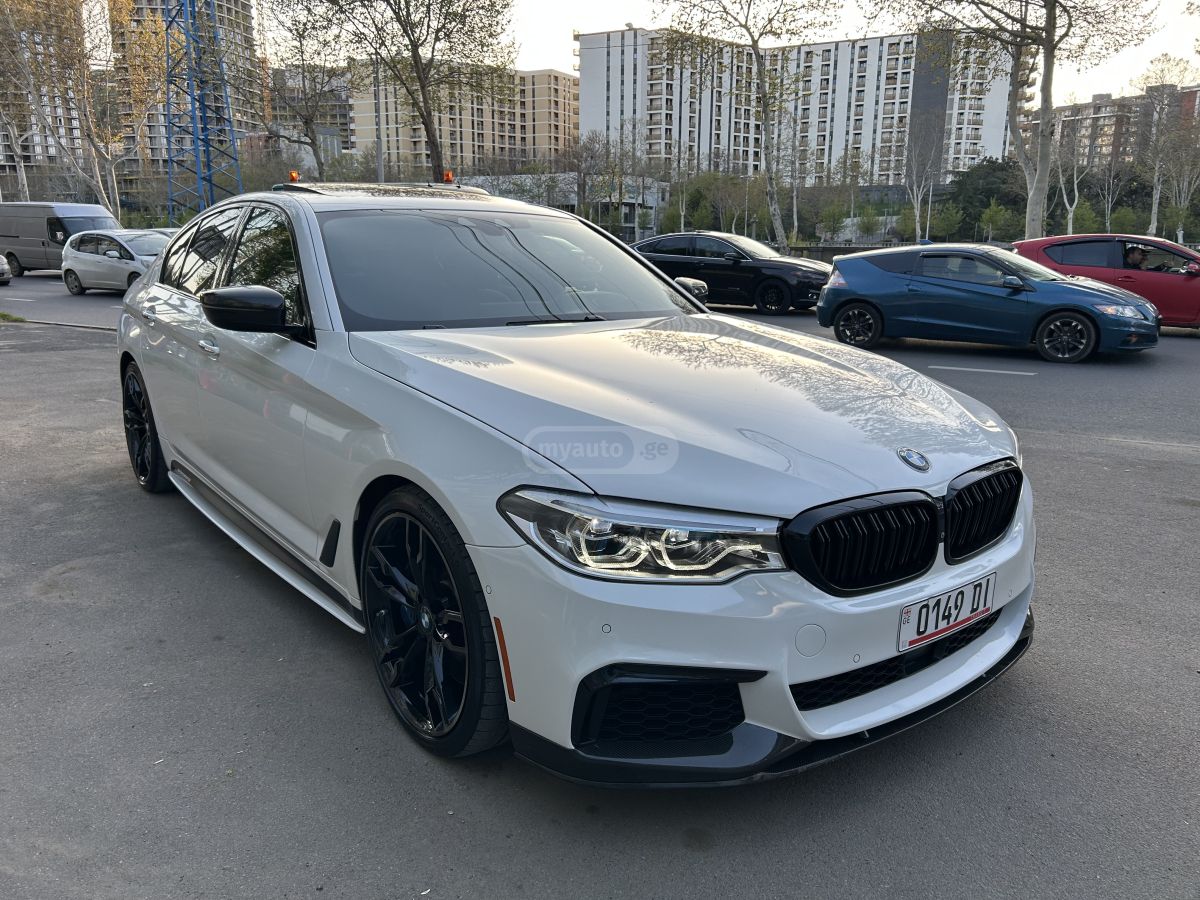 BMW M550 - фото 2