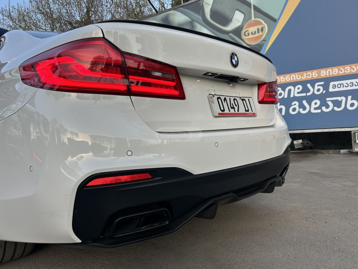 BMW M550 - фото 5