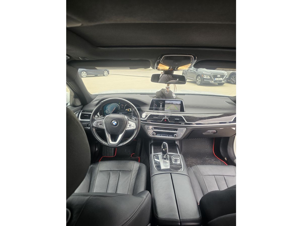 BMW 740 - фото 2