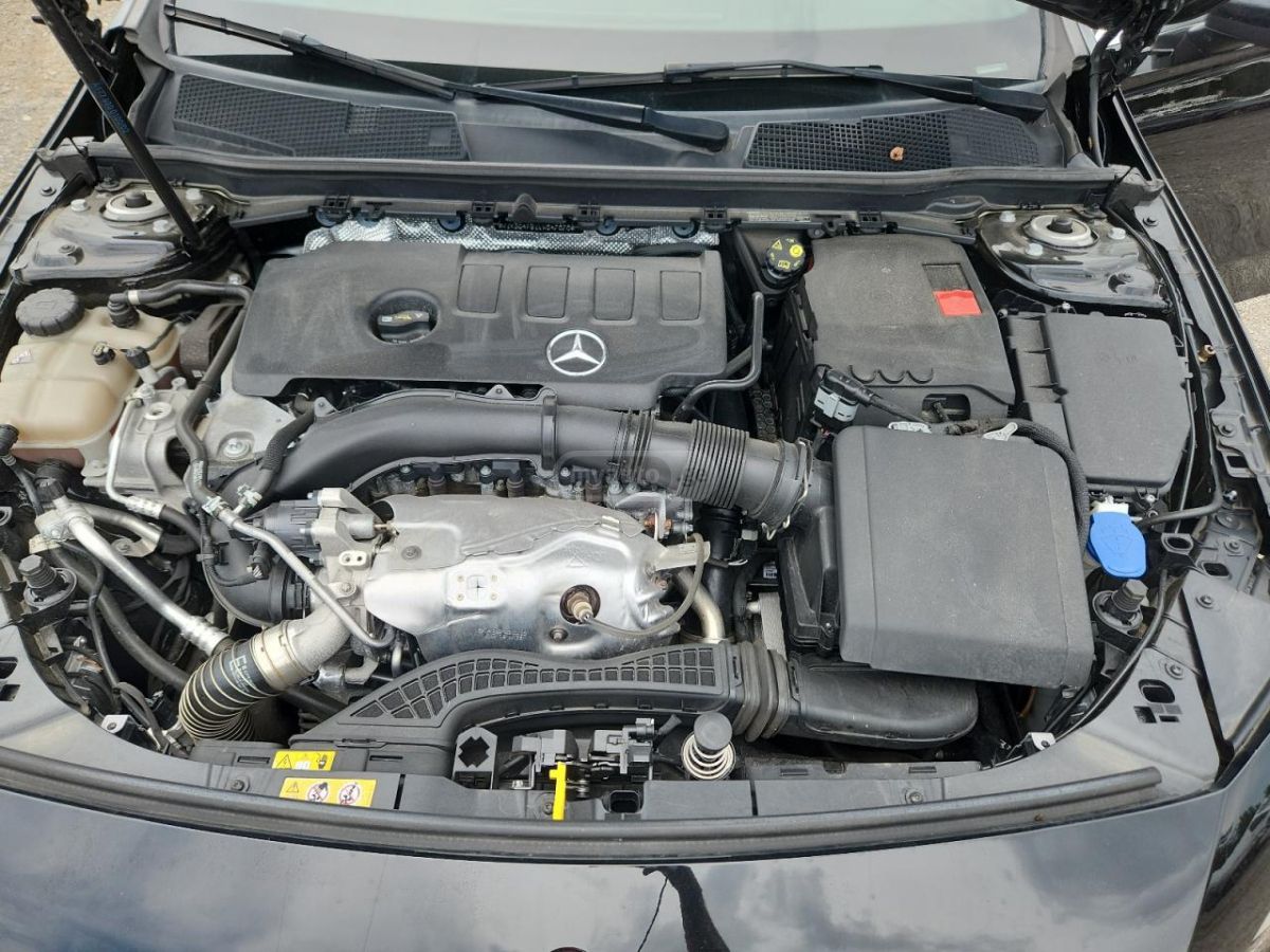 Mercedes-Benz A 220 2020 — миниатюра 10