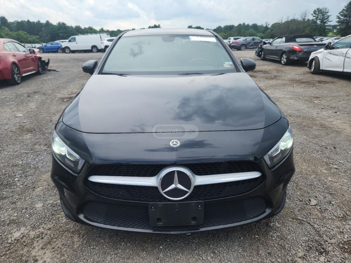 Mercedes-Benz A 220 2020 — миниатюра 5