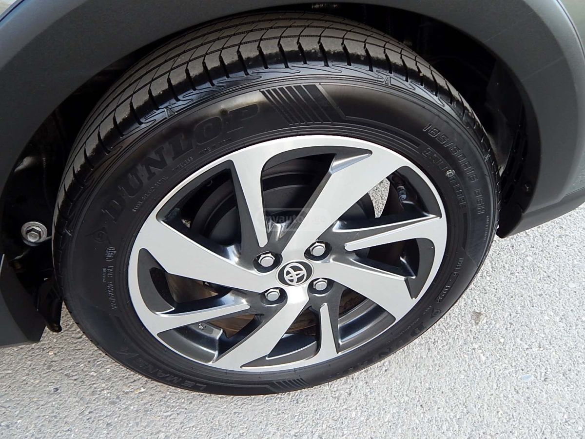 Toyota Aqua - фото 9