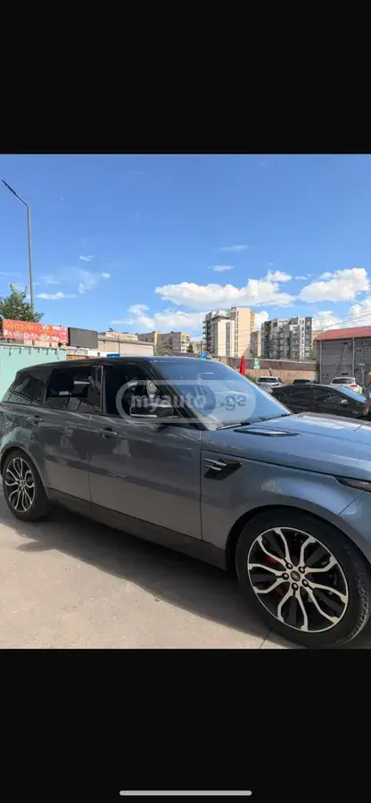 نمای دیگر Land Rover 2020
