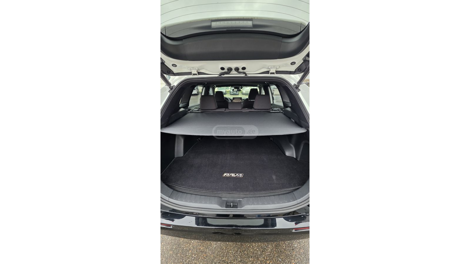 Toyota RAV 4 - фото 13