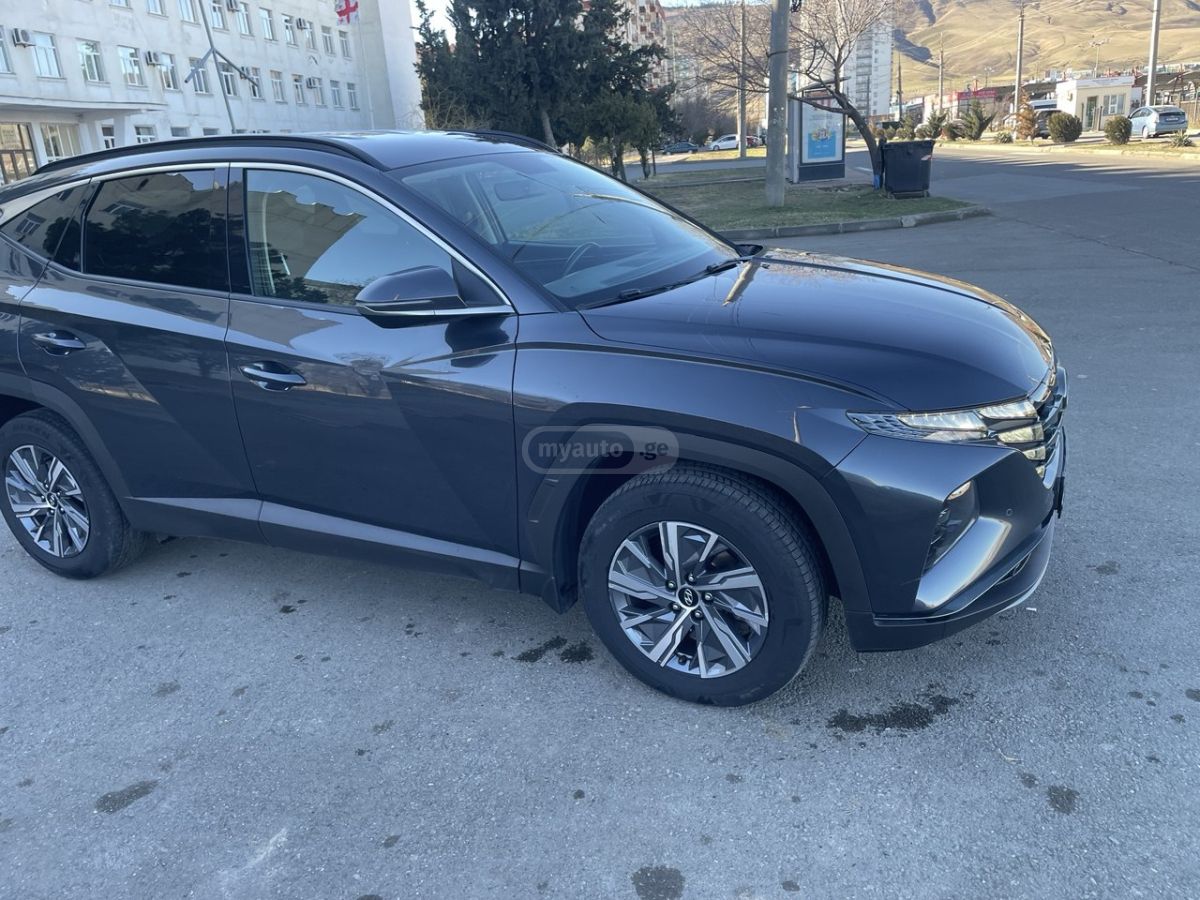 Hyundai  — миниатюра 4