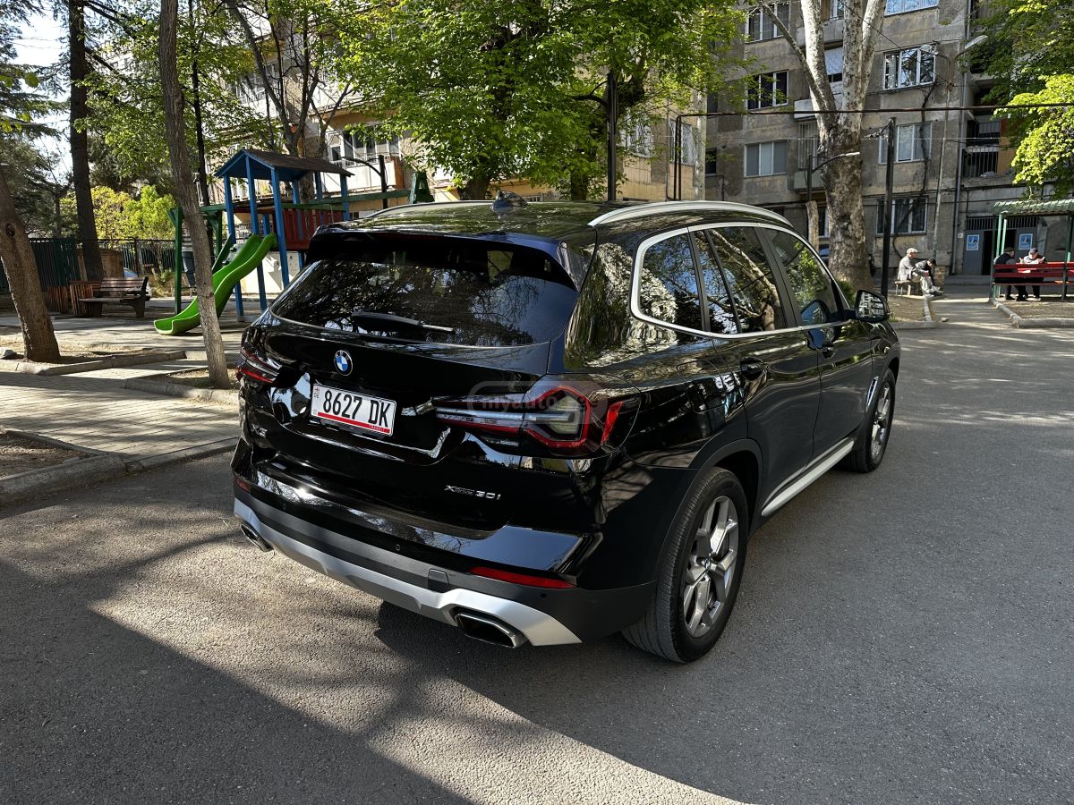 BMW X3 - фото 3
