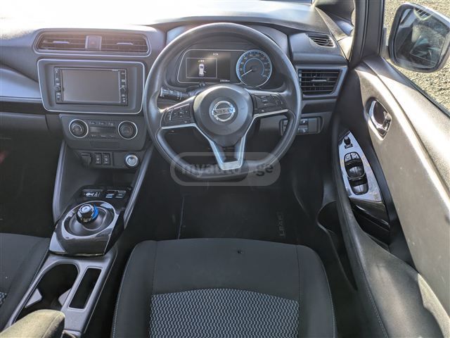 Nissan Leaf - фото 7