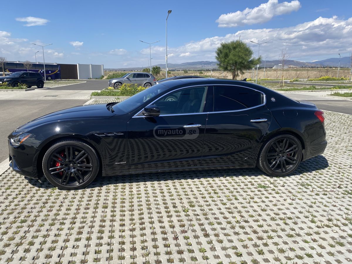 Maserati Grandsport 2020 — миниатюра 5